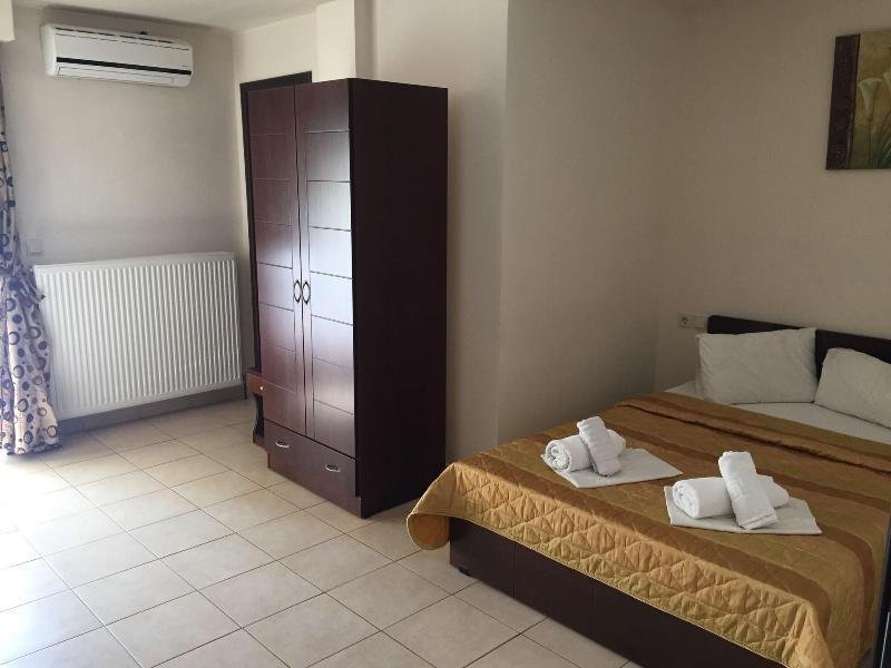 Viktoria Hotel Paralía Buitenkant foto